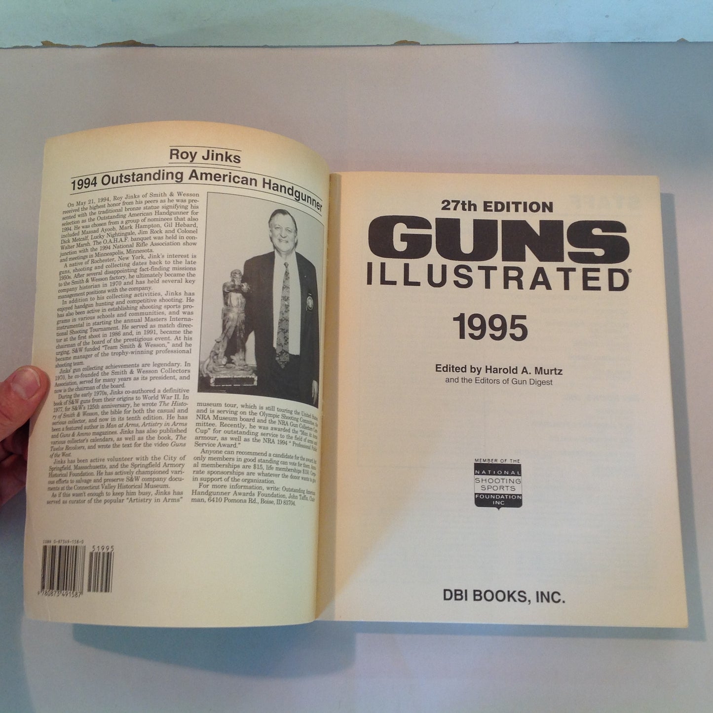 Vintage 1995 Trade Paperback GUNS ILLUSTRATED 1995 New 27th Edition