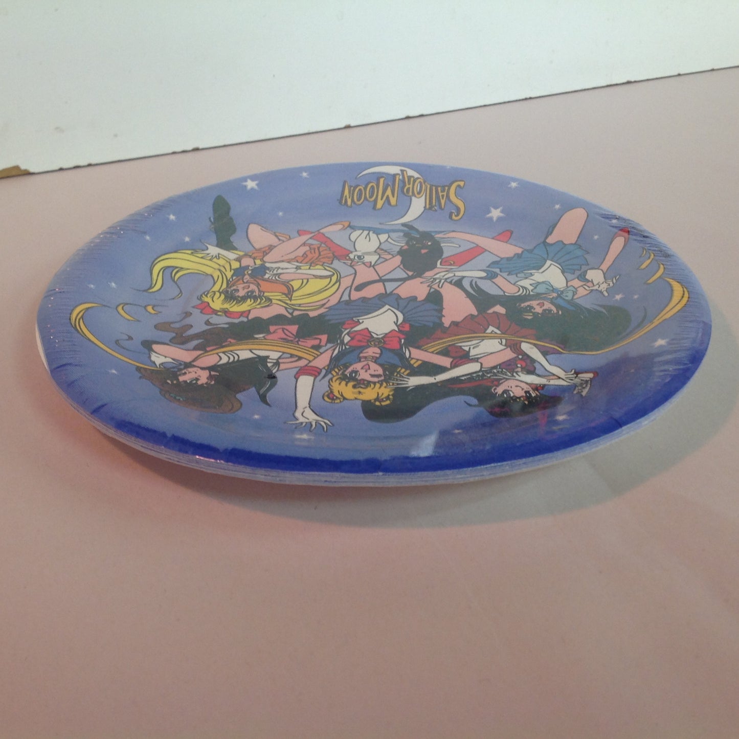 Vintage 1996 NOS Sailor Moon 7 in 8 Paper Plates Unopened Anime Manga Characters