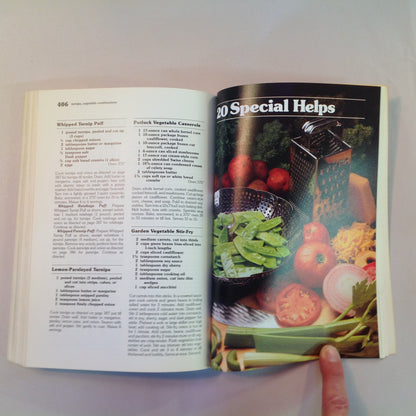 Vintage 1981 Trade Paperback Better Homes and Gardens New Cook Book