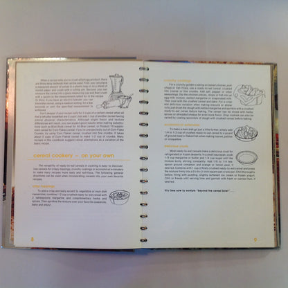 Vintage 1978 Hardcover The Kellogg's Cookbook: Goes Beyond the Cereal Bowl First Edition