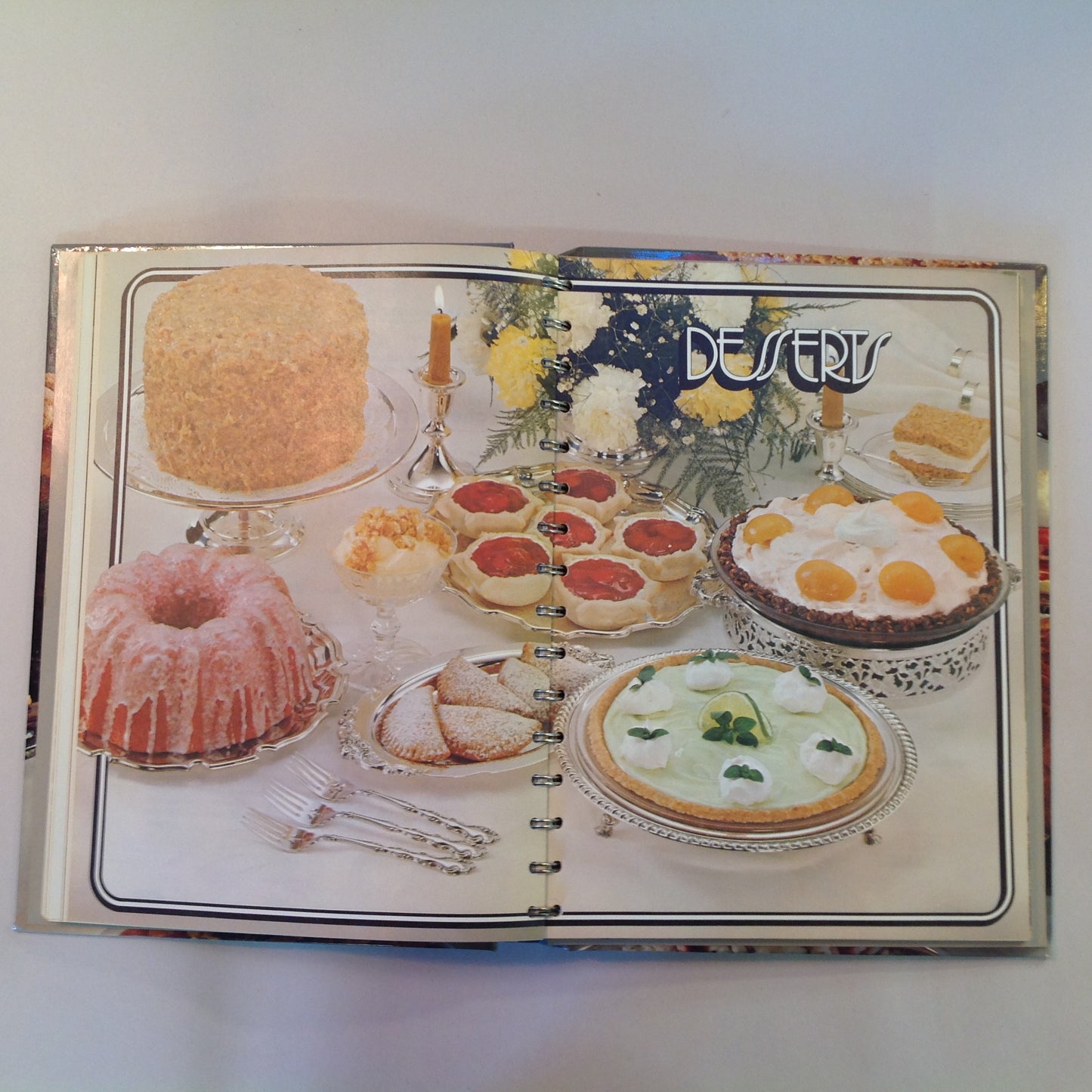 Vintage 1978 Hardcover The Kellogg's Cookbook: Goes Beyond the Cereal Bowl First Edition