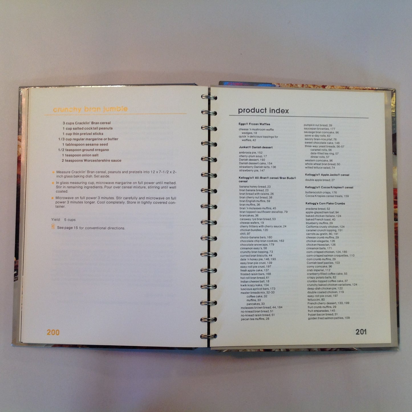 Vintage 1978 Hardcover The Kellogg's Cookbook: Goes Beyond the Cereal Bowl First Edition