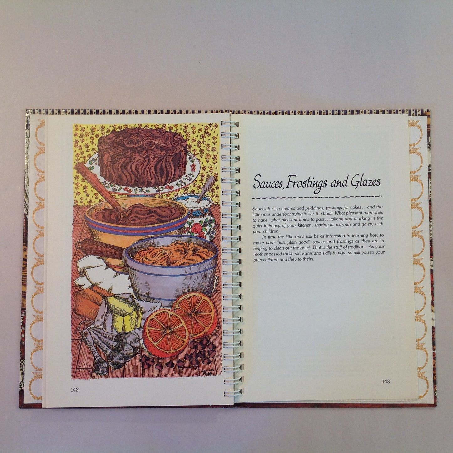 Vintage 1981 Hardcover Toll House Heritage Cookbook: A Collection of Favorite Dessert Recipes Vincent Williams