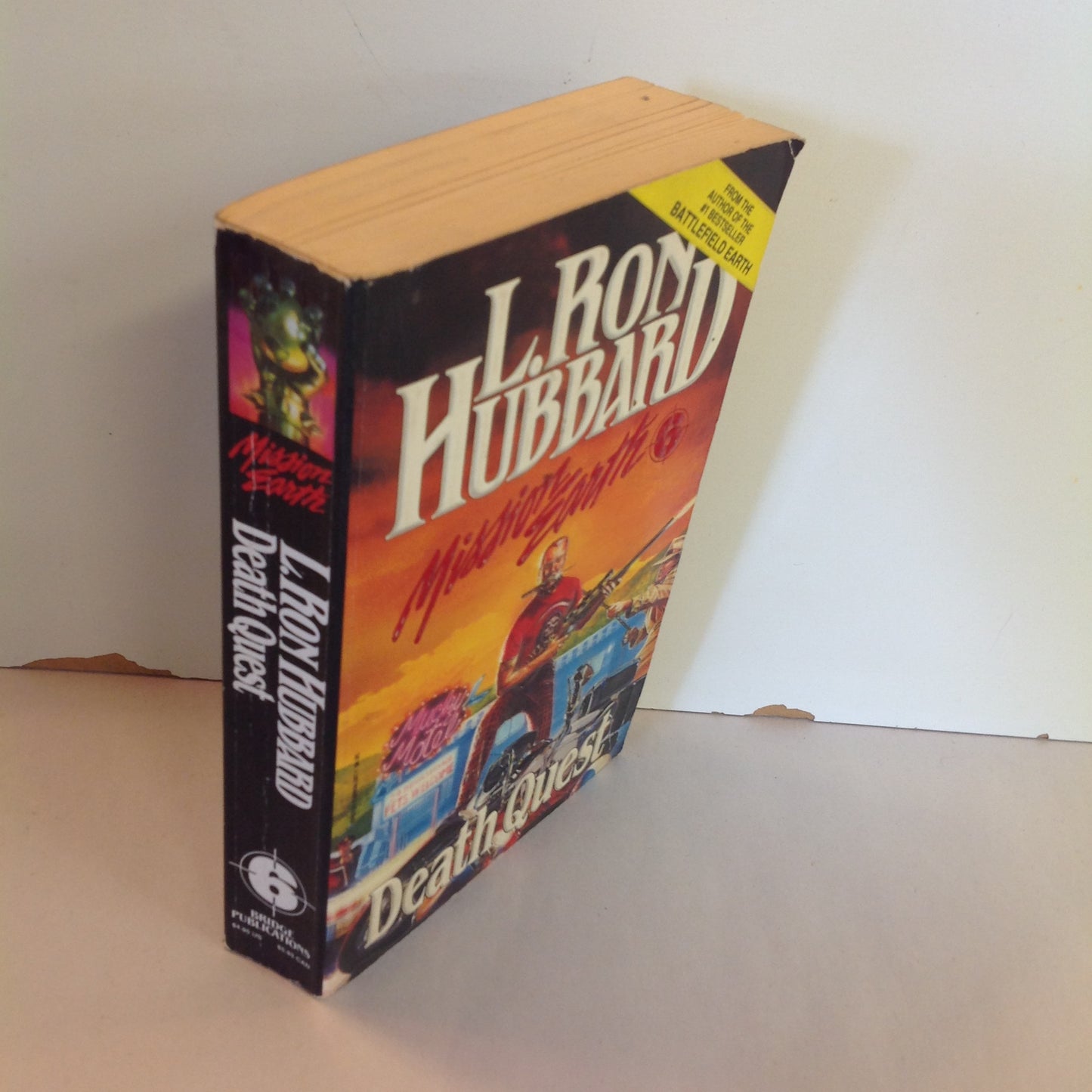 Vintage 1987 Mass Market Paperback Mission Earth 6: Death Quest L. Ron Hubbard First Edition