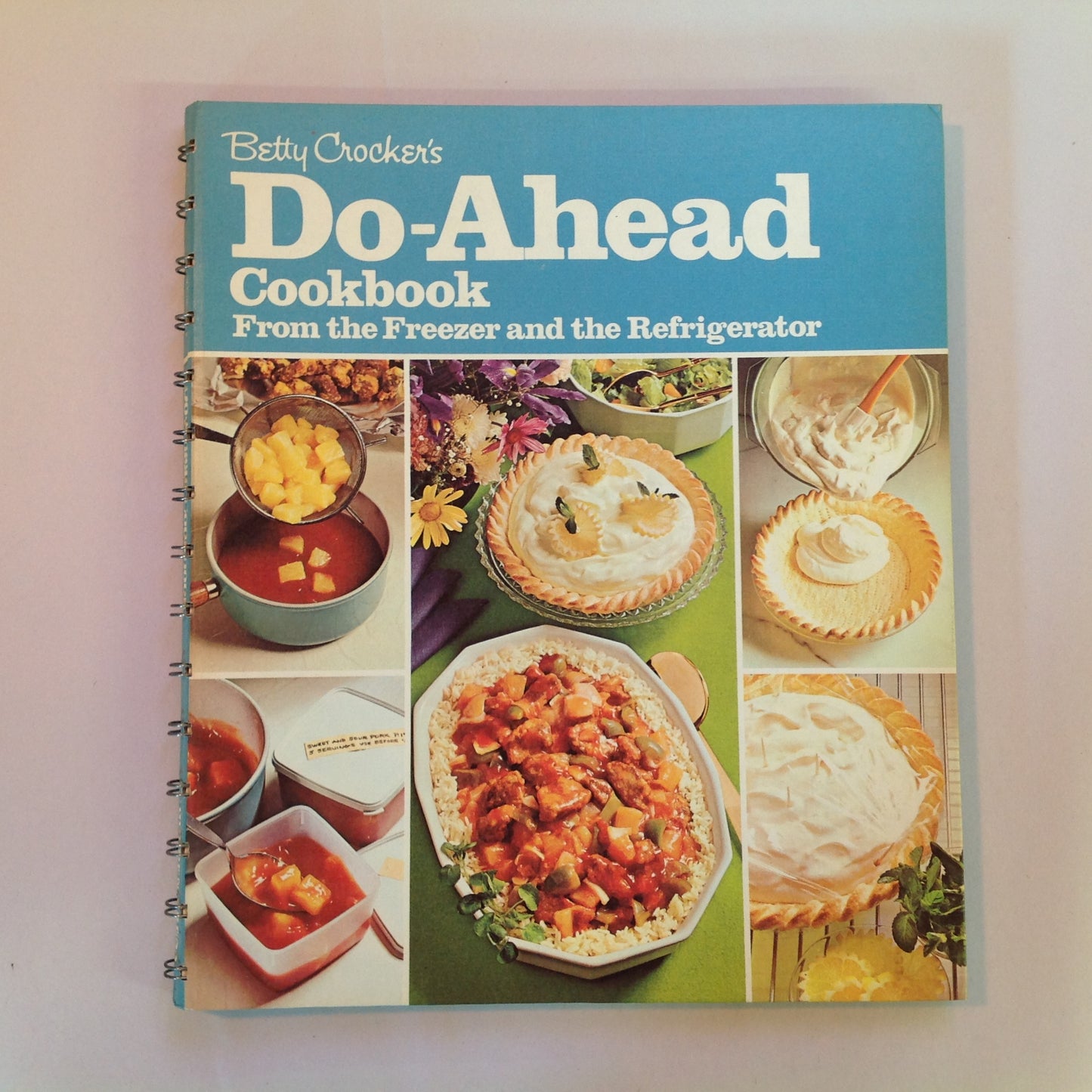 Vintage 1973 Hardcover Betty Crocker's Do-Ahead Cookbook