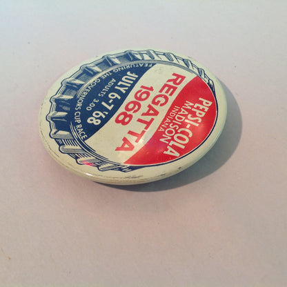 Vintage Pepsi-Cola Madison Indiana Regatta Jul 6-7 1968 Governor's Cup Race Souvenir Pinback