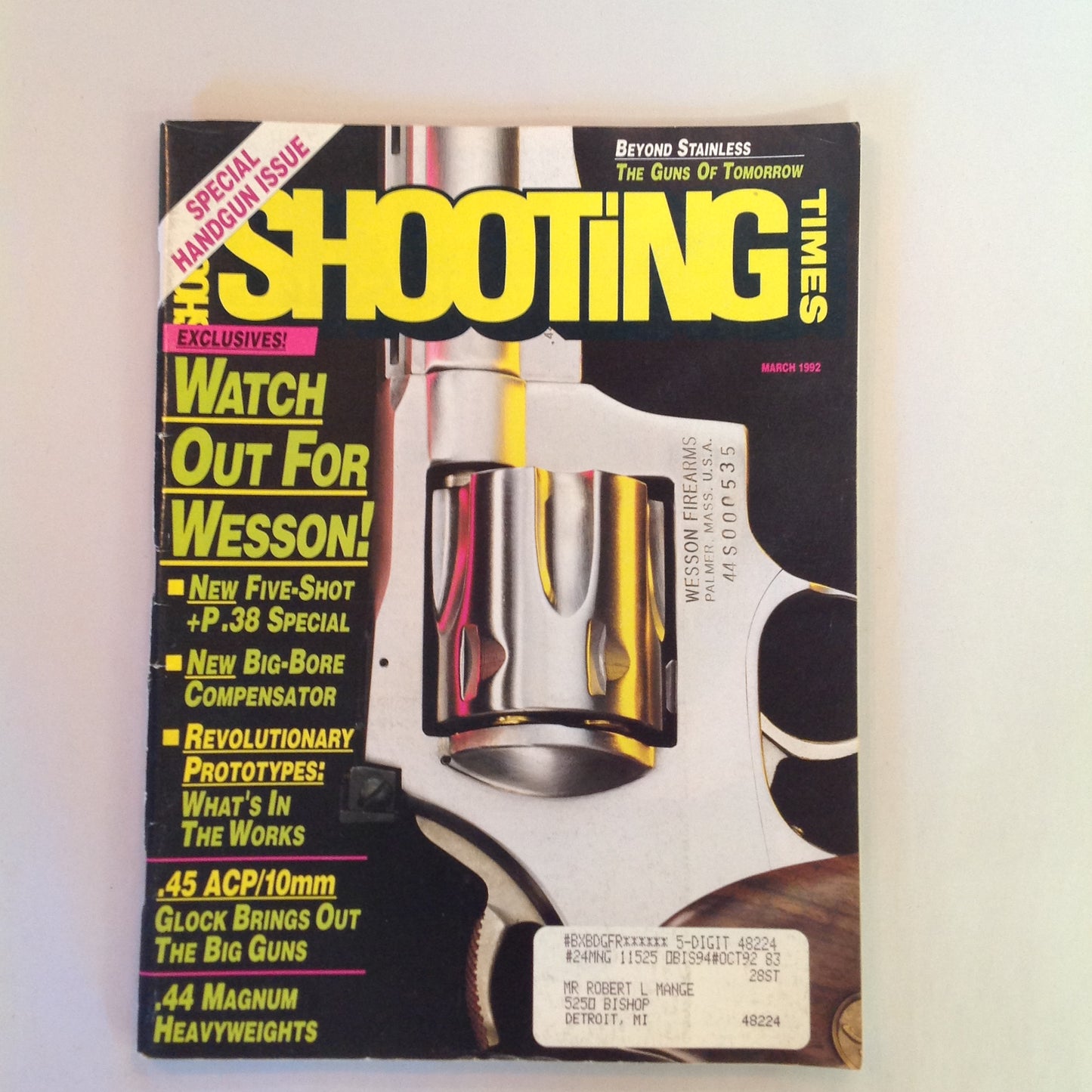 Vintage Mar 1992 Shooting Times Magazine Watch Out for Wesson Guns of Tomorrow