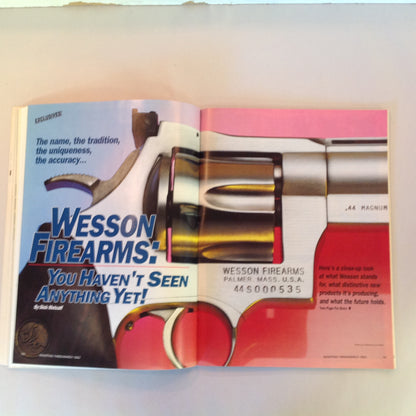 Vintage Mar 1992 Shooting Times Magazine Watch Out for Wesson Guns of Tomorrow