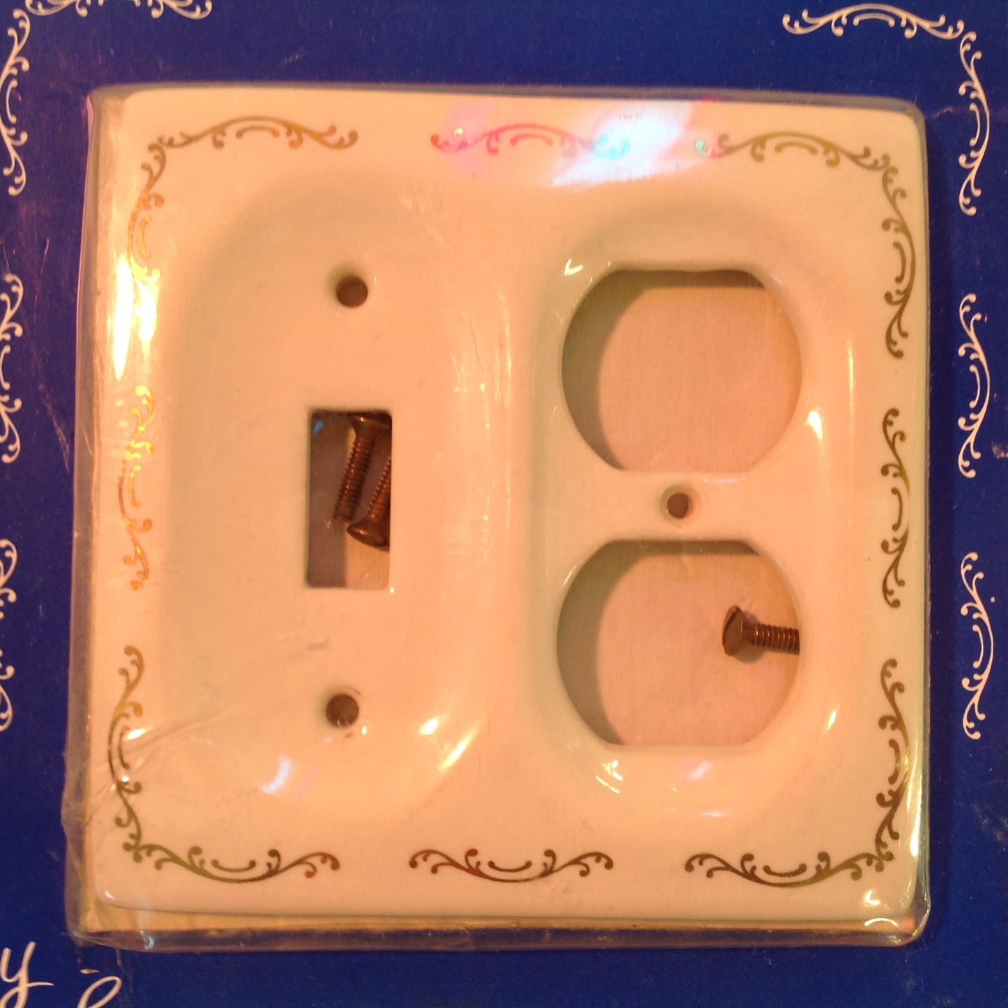 Vintage NOS Lenape American Ceramics Ceramic Socket and Light Switchplate White Gold Filigree Hudson's Detroit