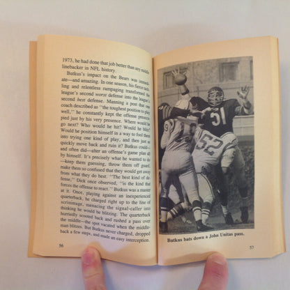 Vintage 1983 Mass Market Paperback All-Pro's Greatest Football Players Wayne Coffey