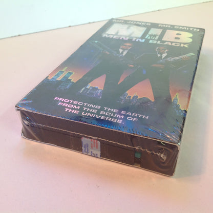 Vintage Sealed NOS 1997 VHS Cassette Men In Black Will Smith Tommy Lee Jones