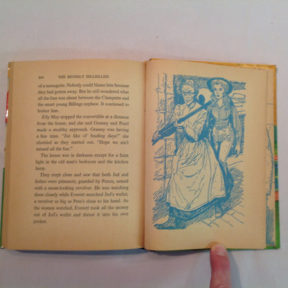 Vintage 1963 Hardcover The Beverly Hillbillies: The Saga of Wildcat Creek Doris Schroeder Illustrated TV Tie-In