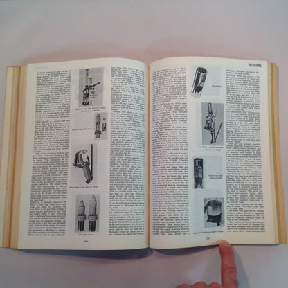 Vintage 1965 Trade Paperback Gun Digest 19th Anniversary De Luxe Edition Shooter's Encyclopedia