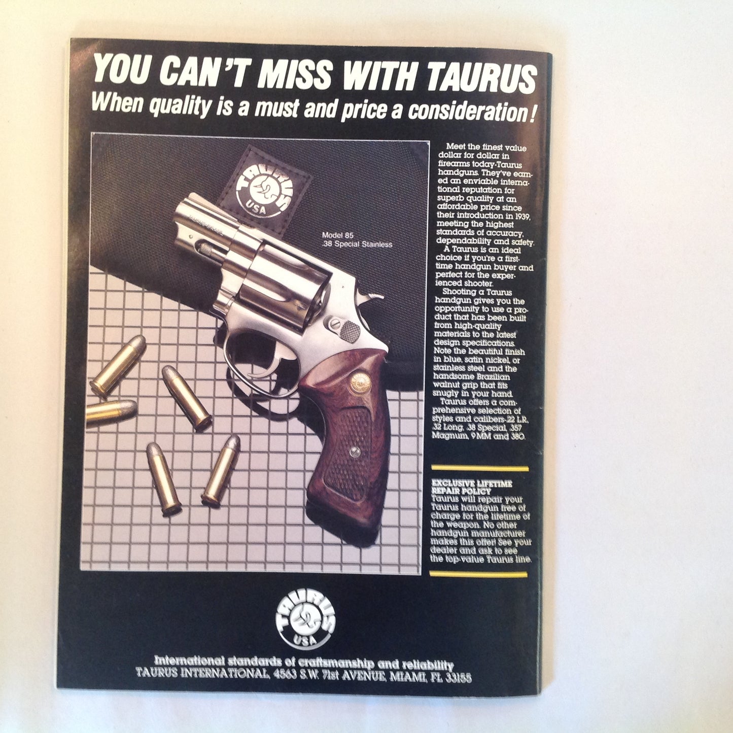 Vintage Mar 1988 Petersen's Handguns .45 ACP Revolvers SWAT Pistols