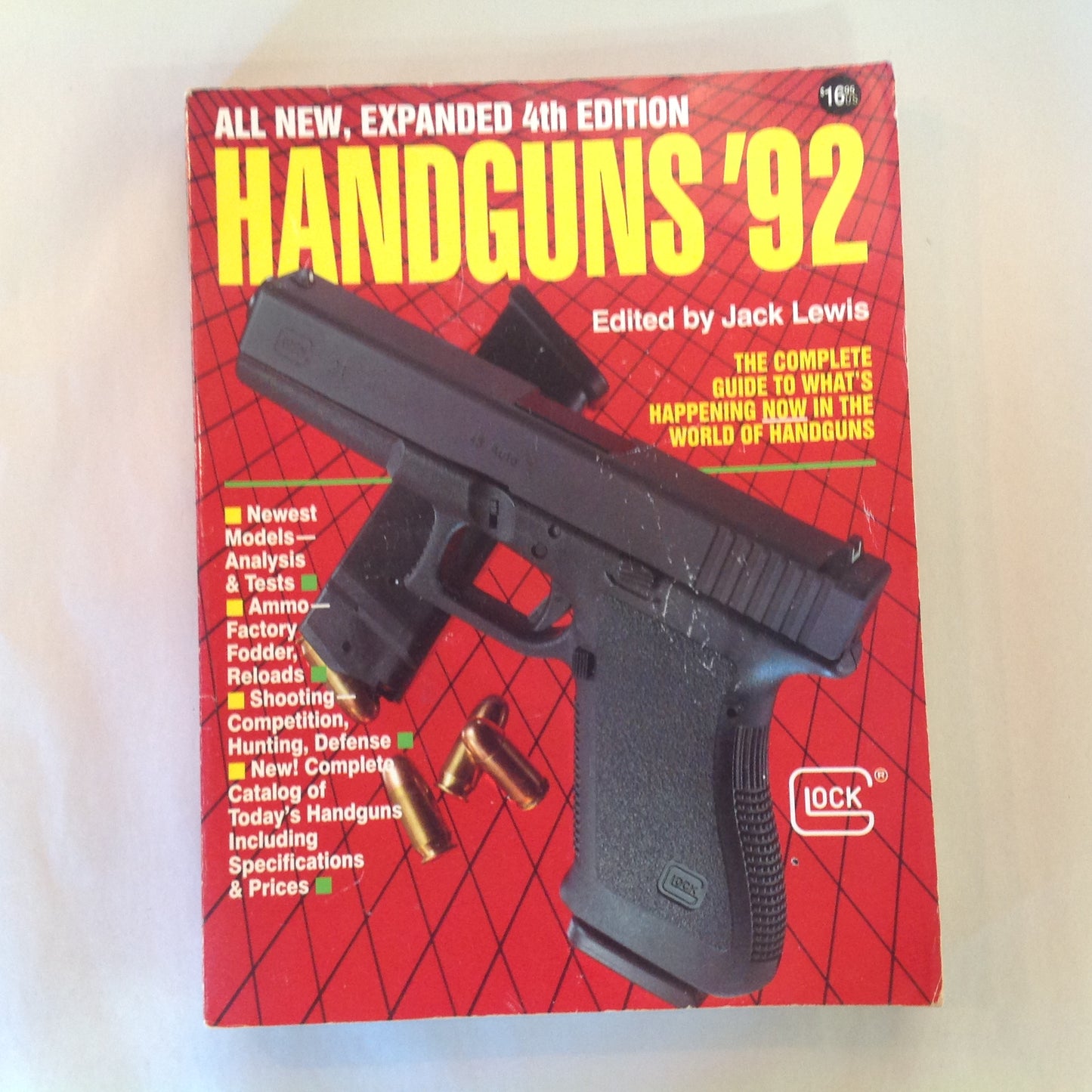 Vintage 1992 Trade Paperback Handguns '92 4th Edition Jack Lewis