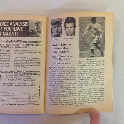 Vintage Jan 1972 Baseball Digest Magazine Steve Blass: New Hero for Pittsburgh