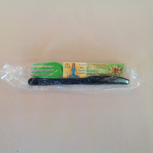 Vintage 2005 McDonald's Fruit & Nut Salad Green Knife Black Fork Sealed Package Coupon
