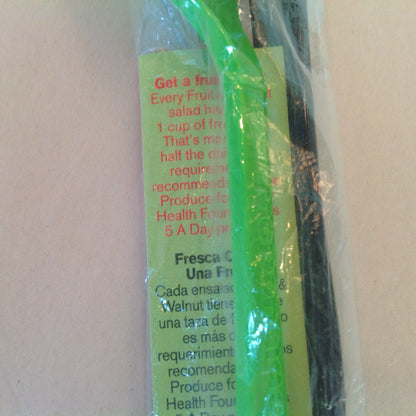 Vintage 2005 McDonald's Fruit & Nut Salad Green Knife Black Fork Sealed Package Coupon