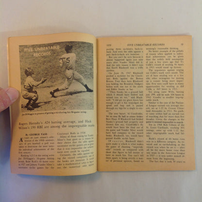 Vintage May 1970 Baseball Digest Magazine Roberto Clemente: Profile on Baseball's Most Complete Player