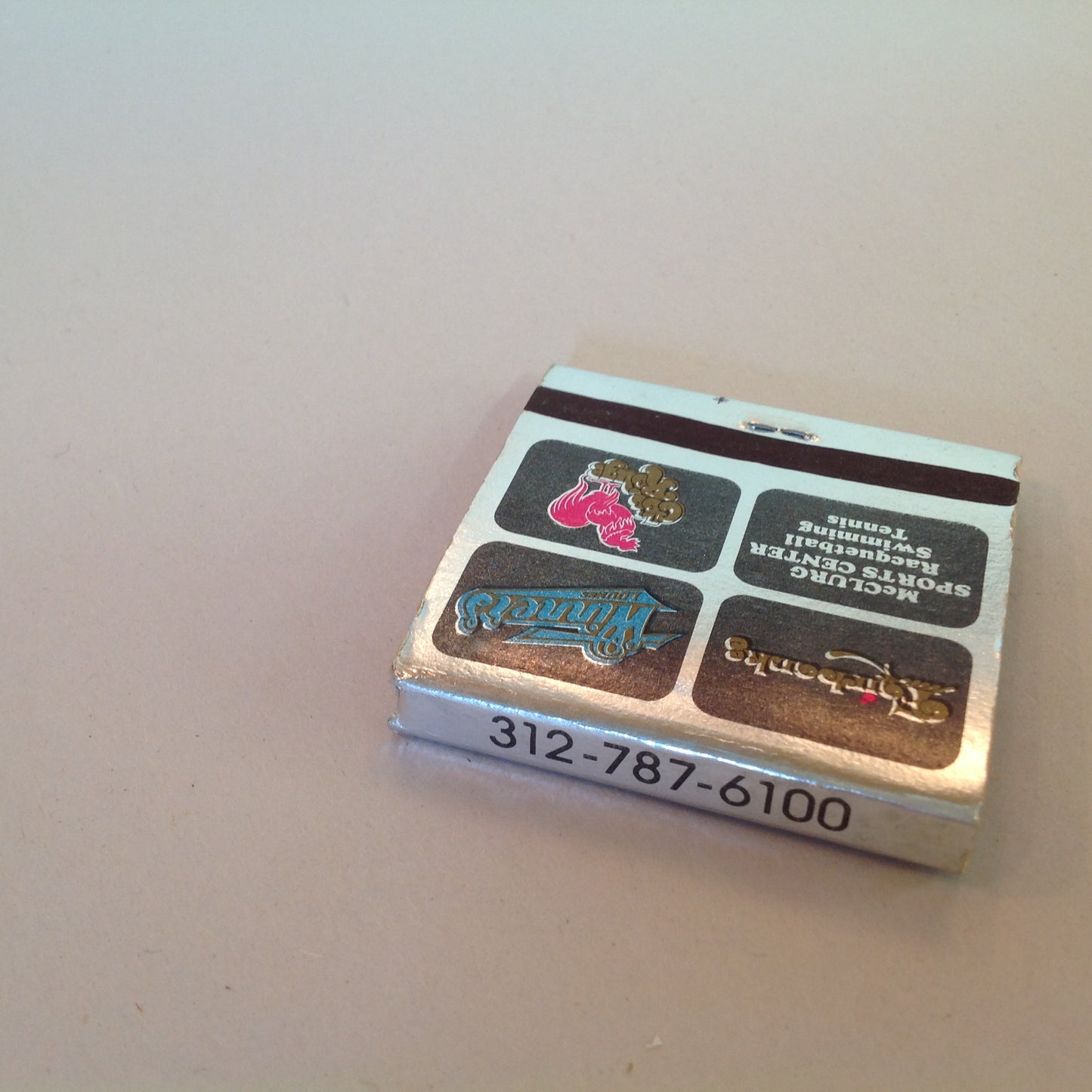 Vintage Souvenir Matchbook Holiday Inn Chicago City Centre Fairbanks Winners IL
