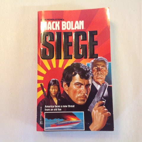 Vintage 1990 Mass Market Paperback Don Pendleton's Mack Bolan: Siege