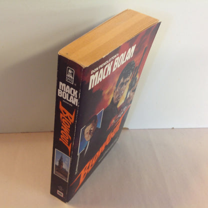 Vintage 1989 Mass Market Paperback Don Pendleton's The Executioner: Blowout