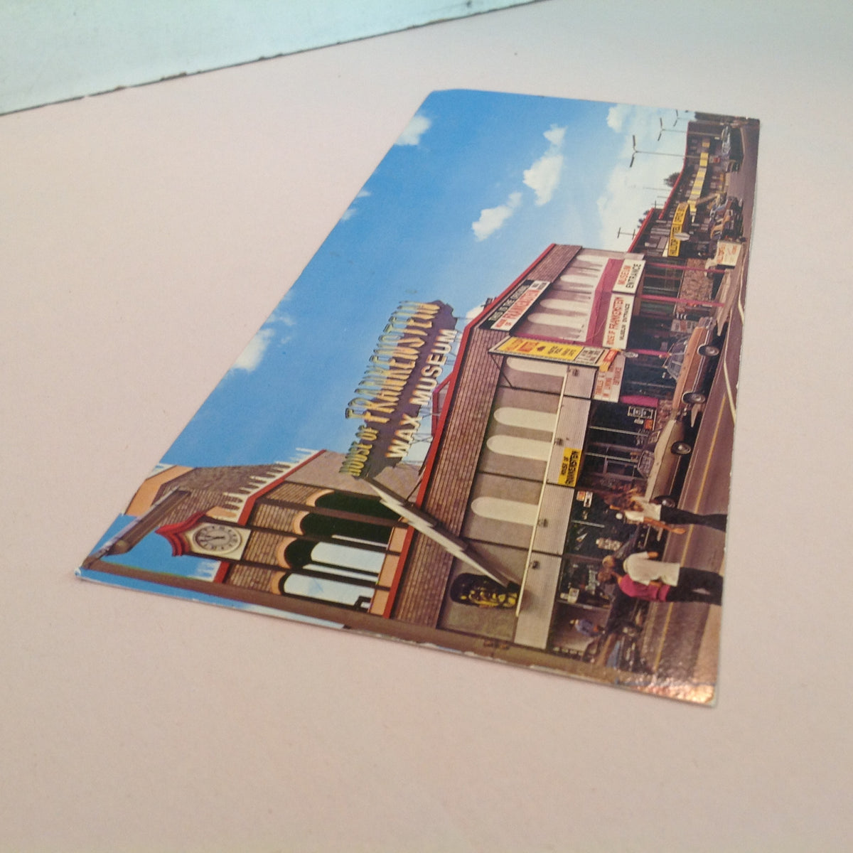 Vintage Souvenir Elongated Postcard Hill Top Motel House of Frankenstein Canada