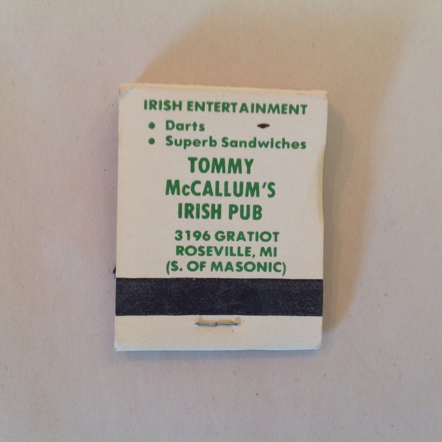 Vintage Souvenir Matchbook Tommy McCallum's Irish Pub Roseville Michigan St Patty's
