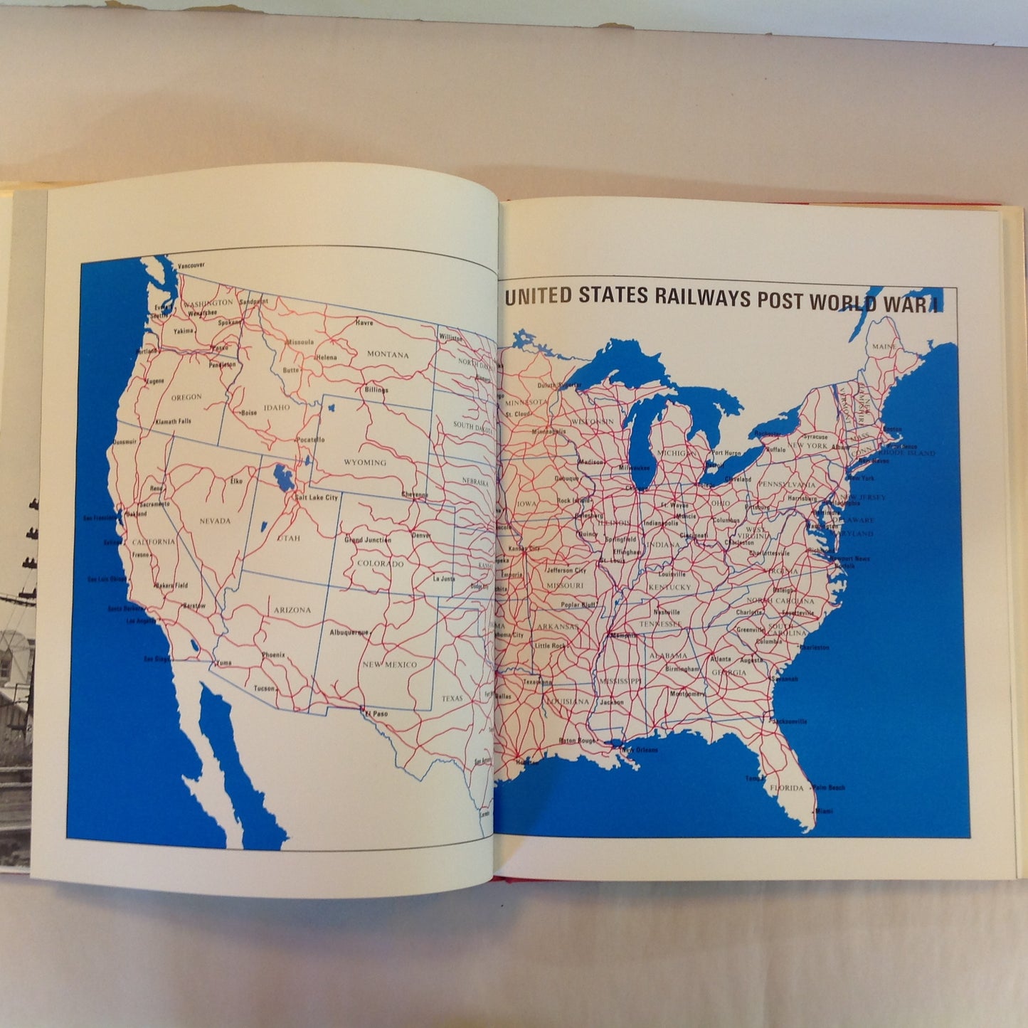 Vintage 1982 Pictorial Hardcover 150 Years of North American Railroads Bernard Fitzsimons