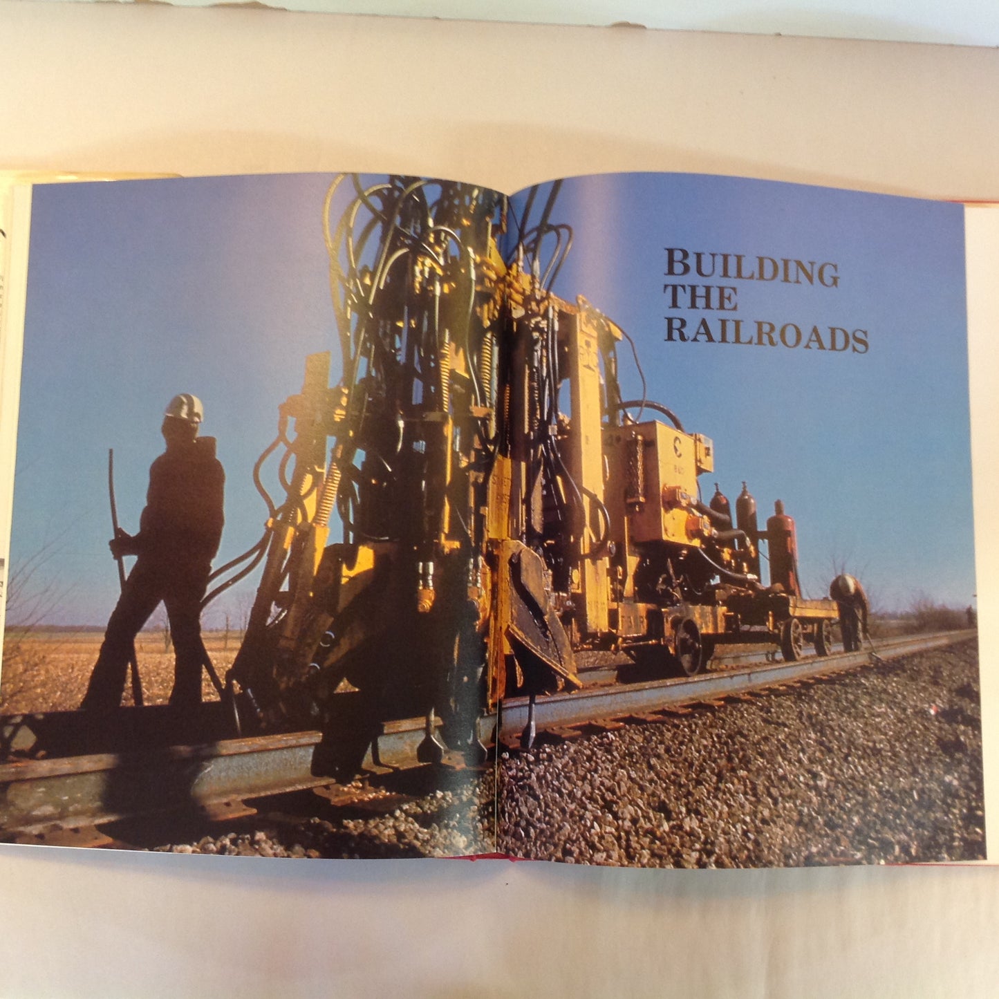 Vintage 1982 Pictorial Hardcover 150 Years of North American Railroads Bernard Fitzsimons