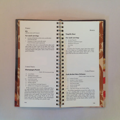 Vintage 1976 Hardcover Benson & Hedges 100's Presents 100 of the World's Greatest Recipes James Beard