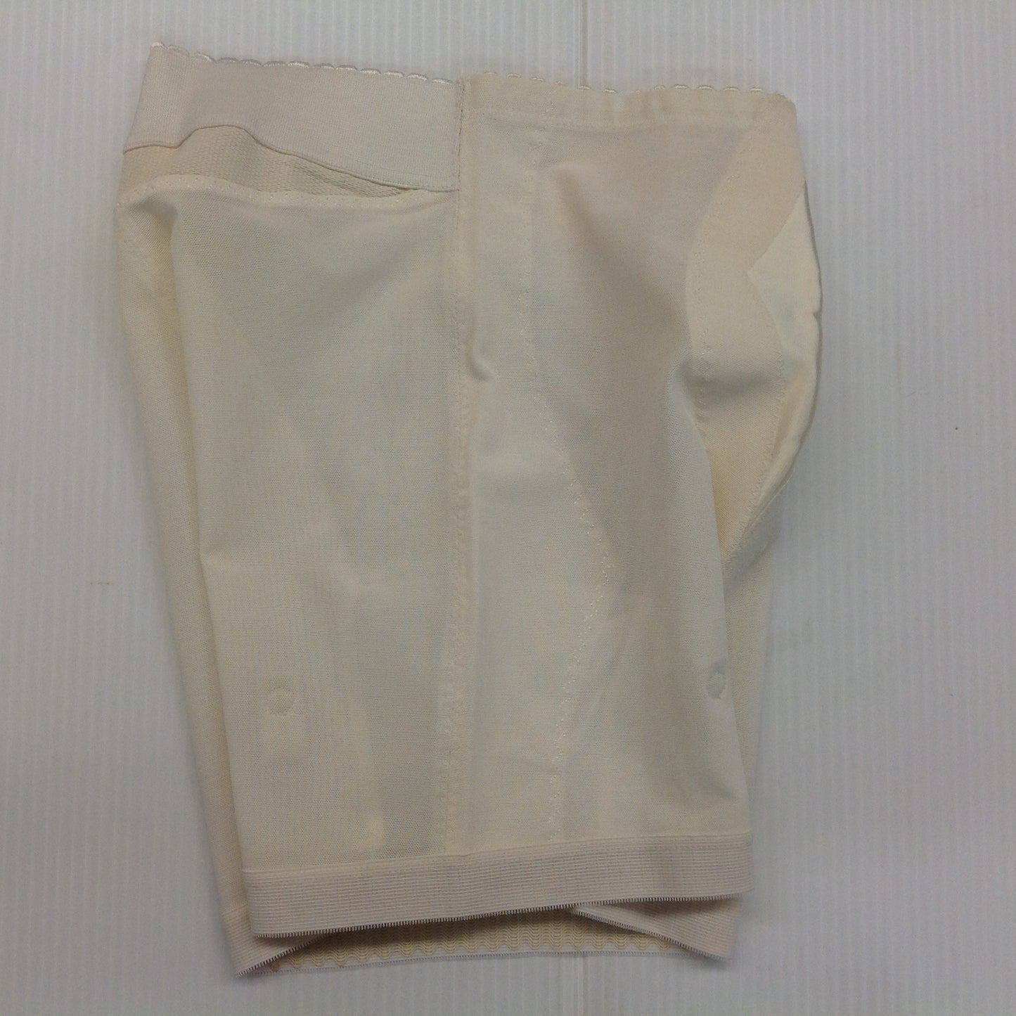 Vintage Action Back Stay Waist No Roll Union Made ILGWU Extra Large NWT White Girdle