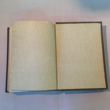 Antique 1901 Hardcover The Life of Queen Victoria and the Story of Her Reign Chas Morris LLD