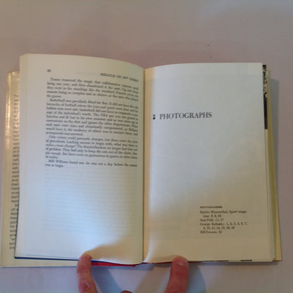 Vintage 1970 Hardcover Miracle On 33rd Street: The N.Y. Knickerbockers' Championship Season Phil Berger First Ed