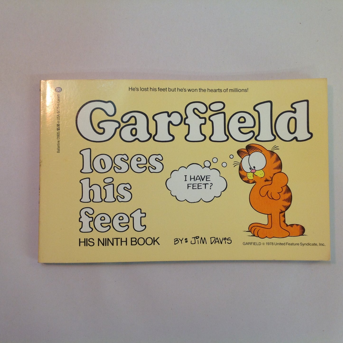 Vintage 1984 Trade Paperback Garfield Loses His Feet: His Ninth Book Jim Davis First Edition