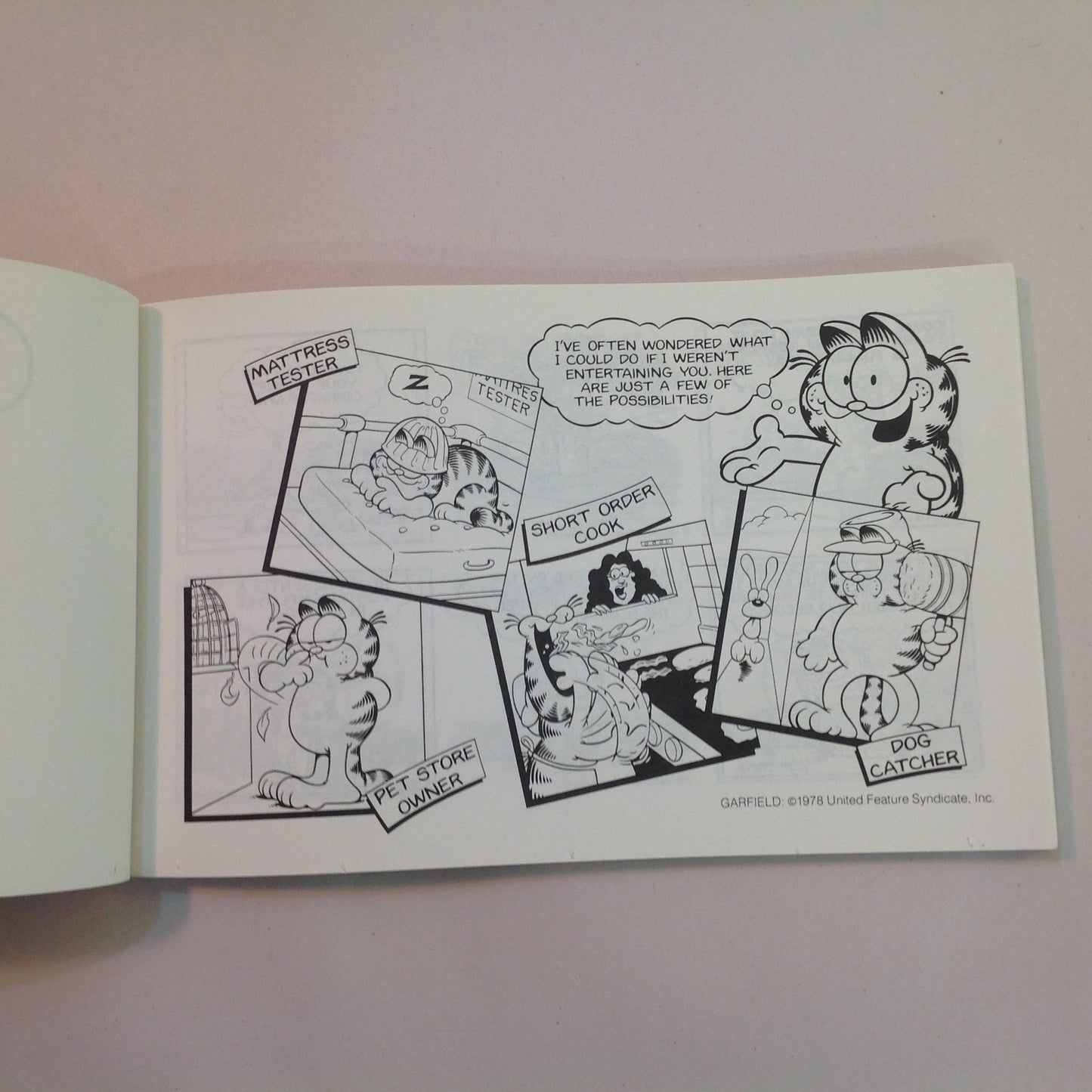 Vintage 1984 Trade Paperback Garfield Loses His Feet: His Ninth Book Jim Davis First Edition