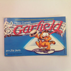 Vintage 1982 Trade Paperback Here Comes Garfield Jim Davis TV Tie-In First Edition