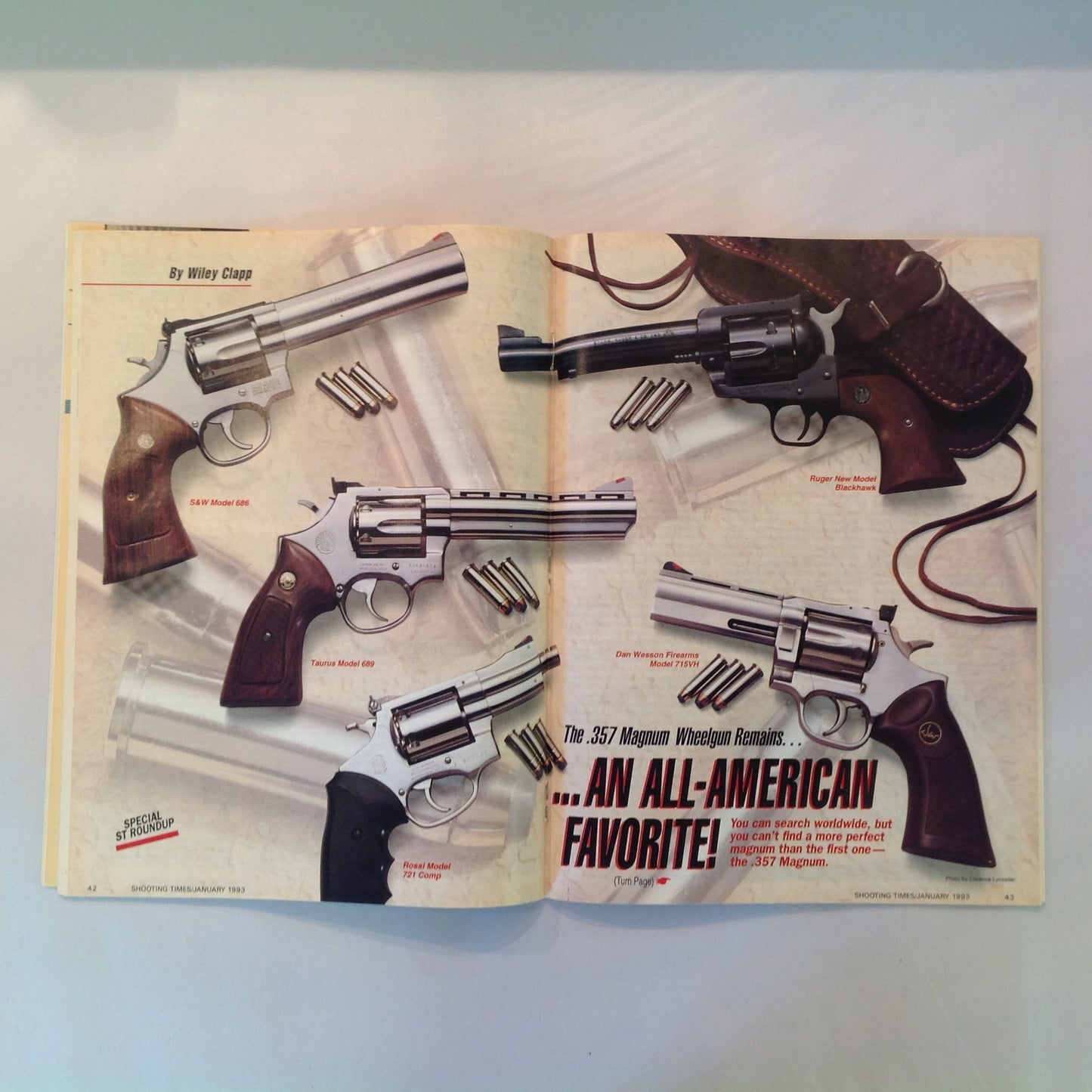 Vintage Jan 1993 Shooting Times Magazine .357 Fire and Fury '93 Preview Fine-Tune Ruger Revolver