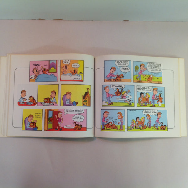 Vintage 1982 Trade Paperback Garfield Treasury First Edition Sunday Best
