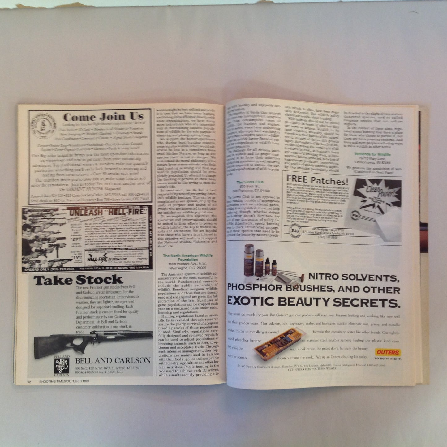 Vintage Oct 1993 Shooting Times Magazine Special Rifle/Handgun Round Up Stainless .22 Auto Pistols Unbeatable Gear to Battle the Weather