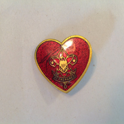 Vintage Small Enamel Heart-Shaped Boy Scouts of America Pin Be Prepared Eagle Fleur-de-Lis