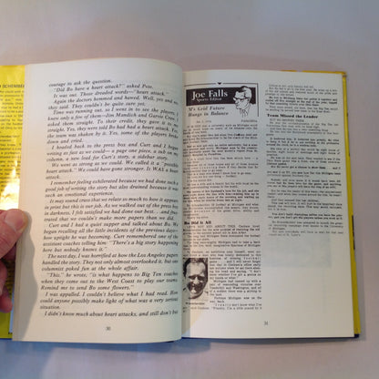 Vintage 1973 Hardcover Bo Schembechler: Man In Motion Joe Falls First Edition