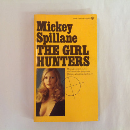 Vintage 1963 Mass Market Paperback The Girl Hunters Mickey Spillane