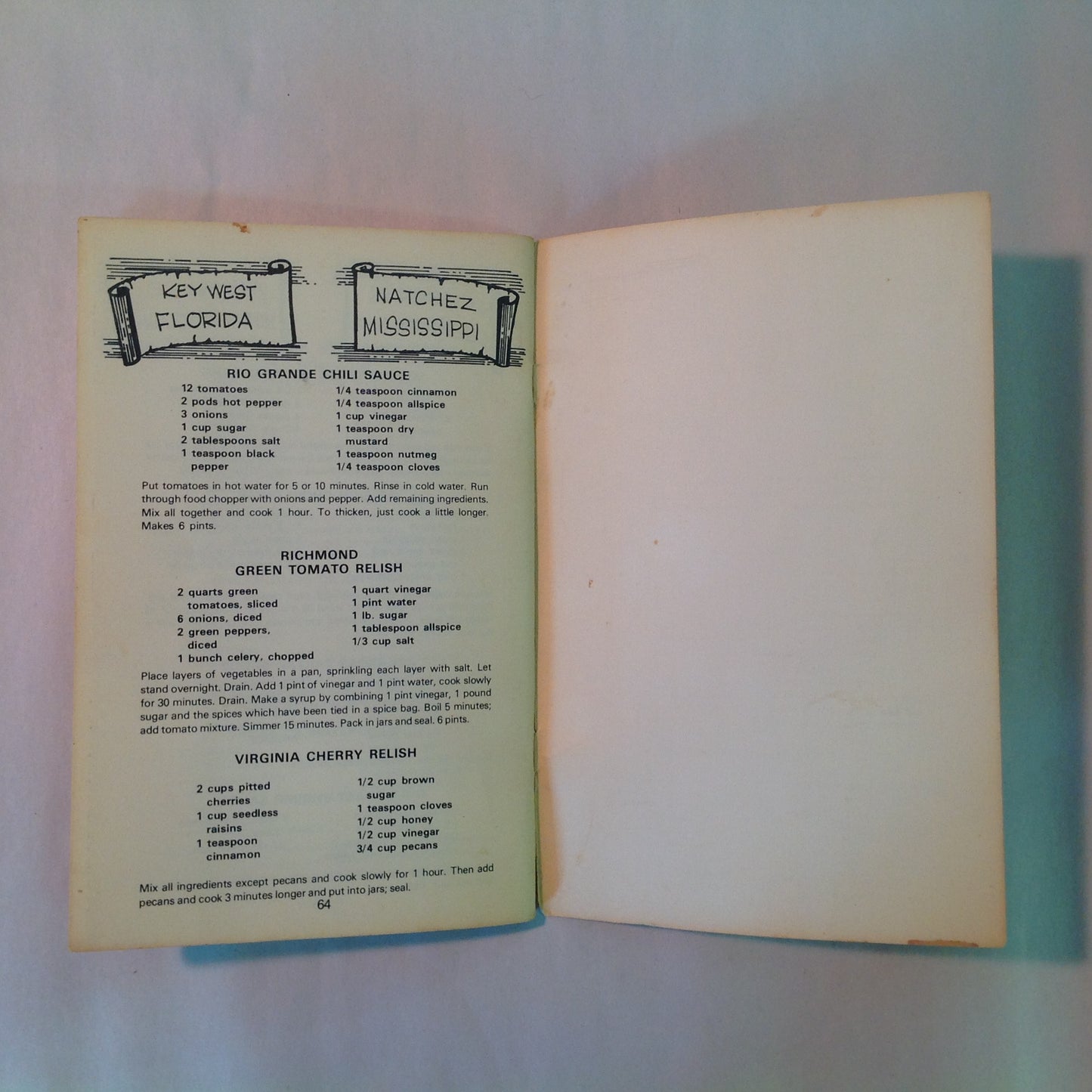 Vintage 1972 Paperback Cookin' In Rebel County Baxter Lane