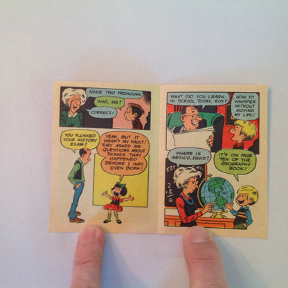 Vintage 1970's Topps Funny Li'l Joke Book Volume 30 School Daze No. 2 Cartoons