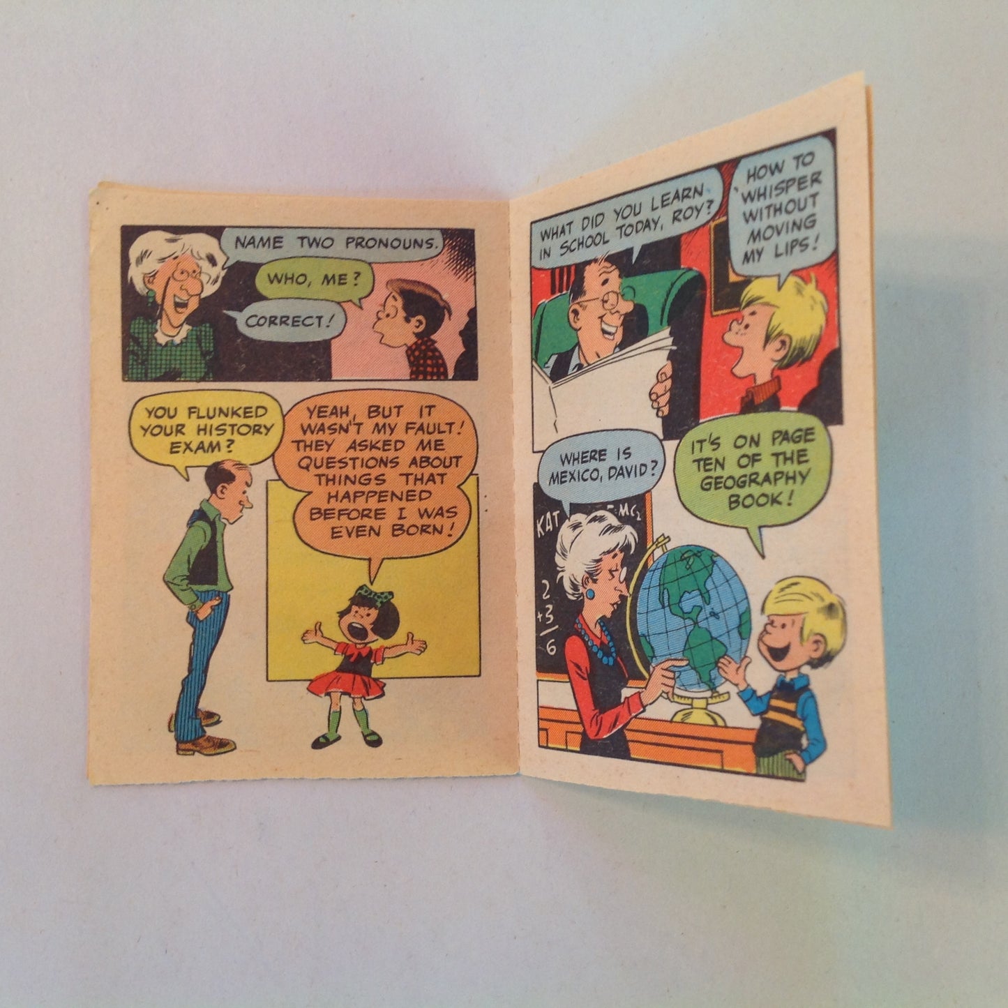 Vintage 1970's Topps Funny Li'l Joke Book Volume 30 School Daze No. 2 Cartoons