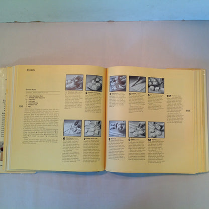 Vintage 1978 Hardcover Better Homes & Gardens Complete Step-By-Step Cook Book First Edition First Printing