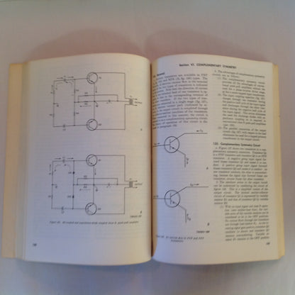 Vintage Mar 1959 Dep't of Army Technical Manual TM11-690 Basic Theory and Application of Transistors