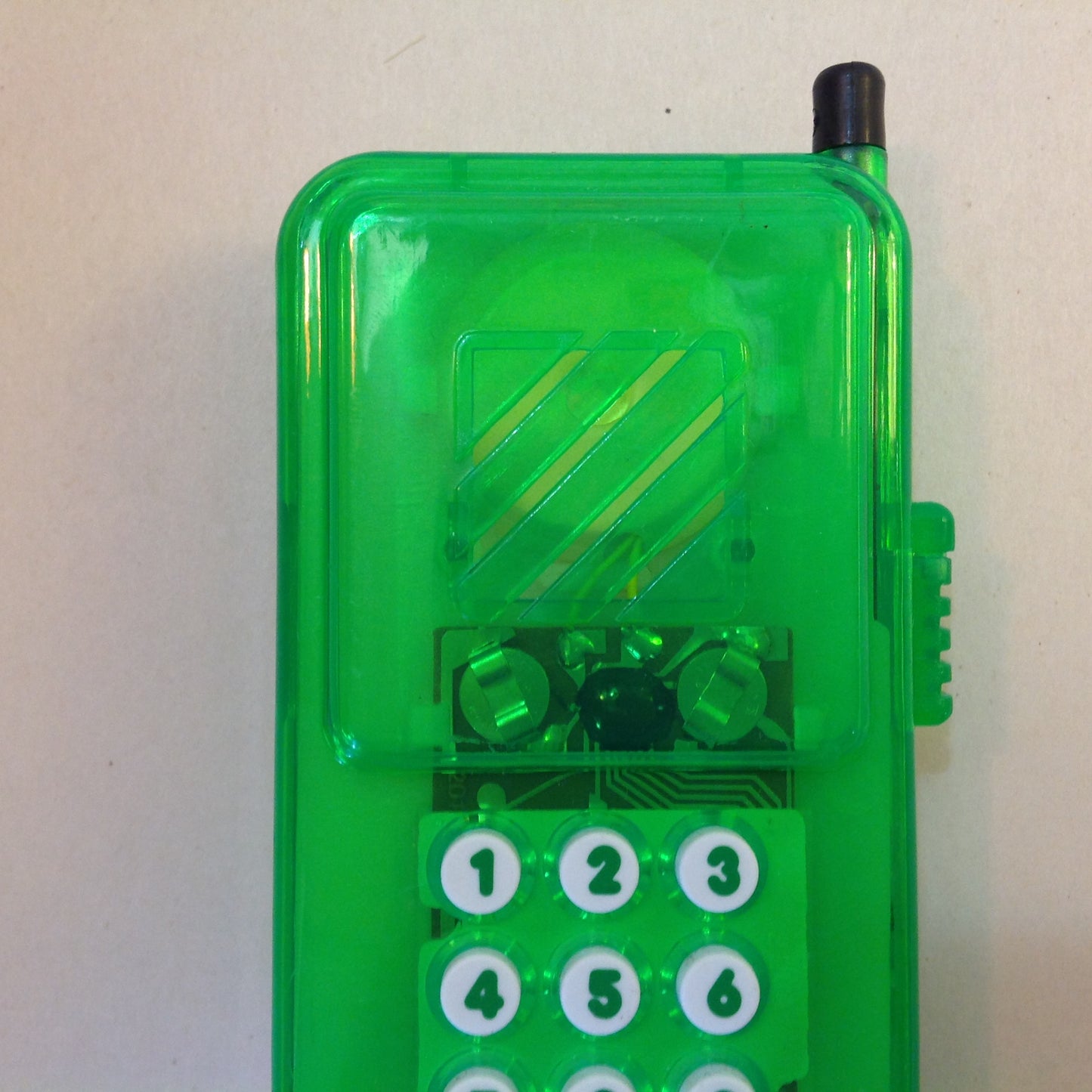 Vintage NOS Unopened BerZerk Candy Werks Green Novelty Telephone Candy Caller Candy Container