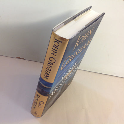 2014 Hardcover Gray Mountain John Grisham First Edition